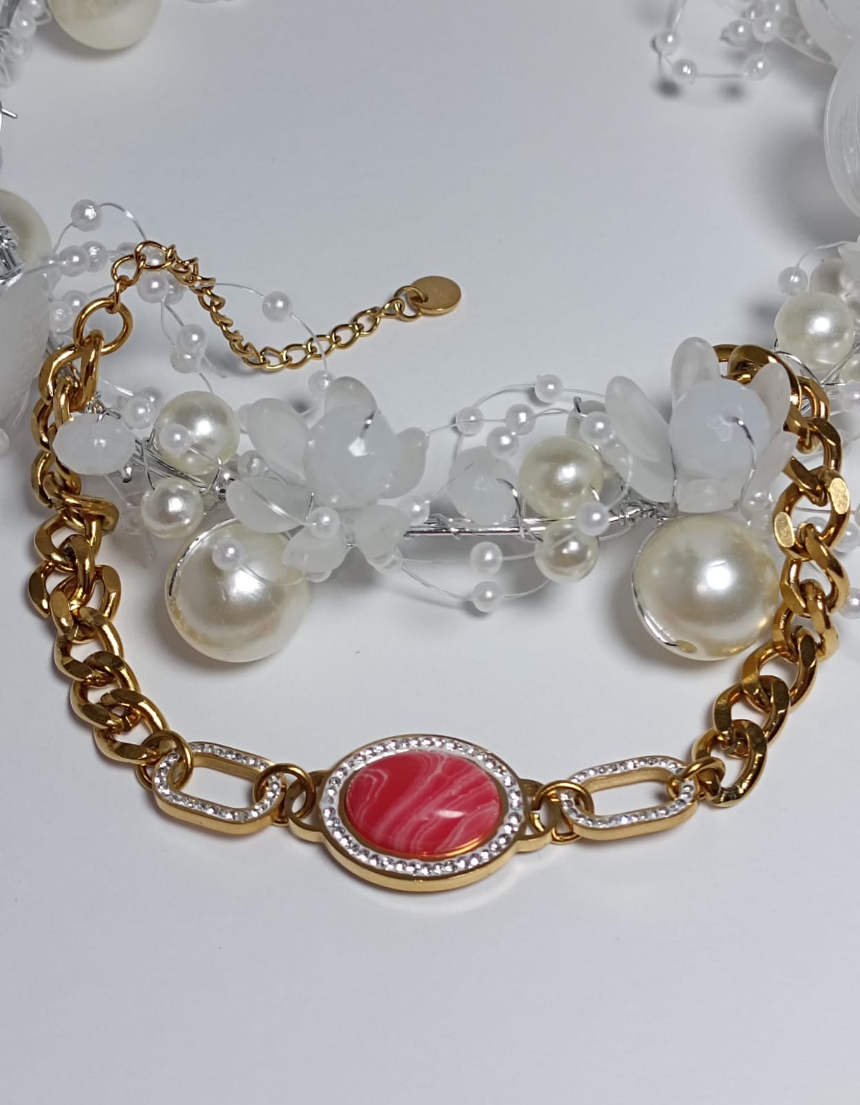 Pulsera de eslabones de cadena con colgante de piedra ovalada y adorno de cristal